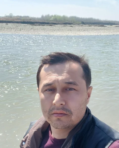 Firuz Khamroev, Professional Driver at Jahongir Travel