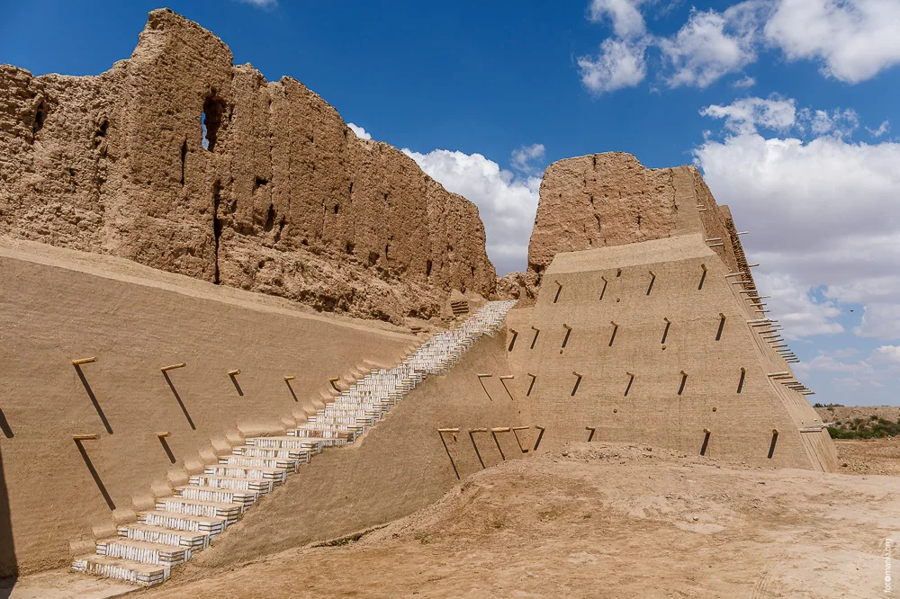 The compact red-clay walls of Kyzyl Qala fortress, Khorezm